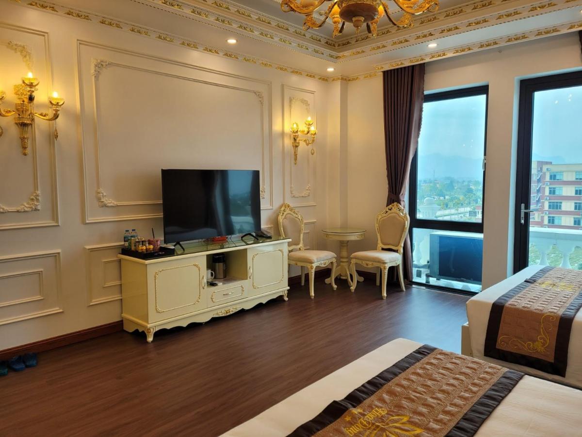 Khach San Hoa Dong Hotell Phu Ly Eksteriør bilde