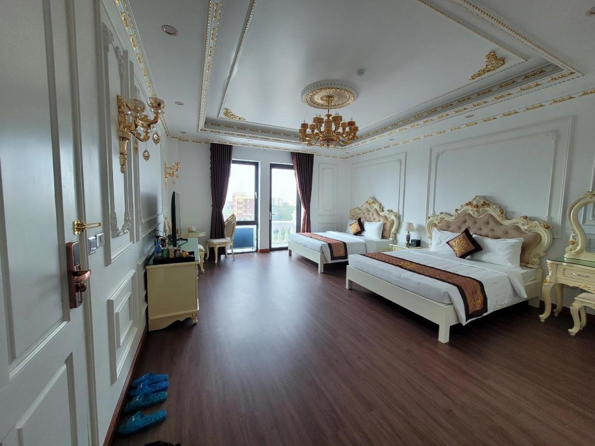 Khach San Hoa Dong Hotell Phu Ly Eksteriør bilde